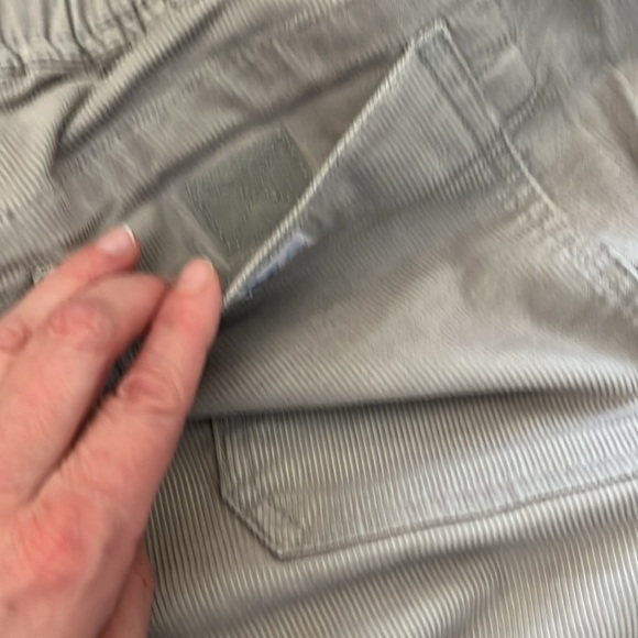 Southern Tide Campsite Buckle Corduroy Pants Size M/34L - Picture 13 of 13